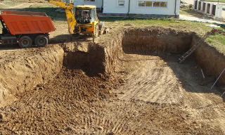 Рытье котлованов под фундамент в соколе – цена от 2634 руб. за м3 | 2Землекопа-Скл